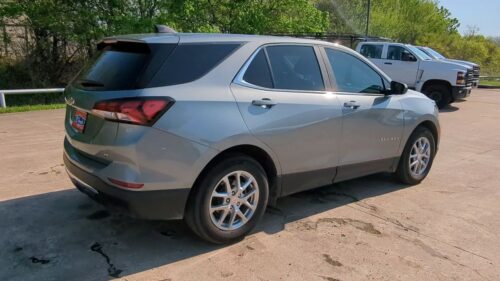 2024 CHEVROLET Equinox - Image 3