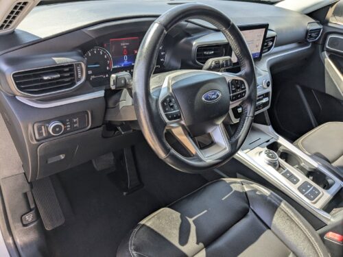 2020 FORD Explorer - Image 25