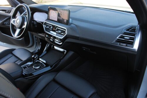 2022 BMW X3 - Image 25