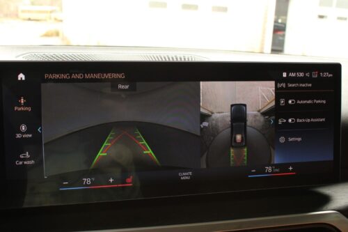 2023 BMW 3 Series - Image 18