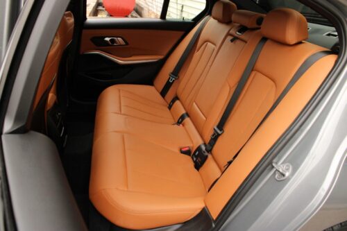 2023 BMW 3 Series - Image 12