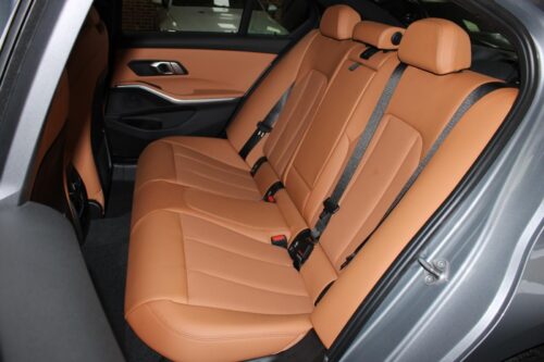 2023 BMW 3 Series - Image 12