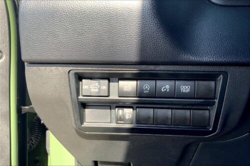 2023 TOYOTA Tundra - Image 5