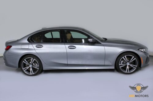 2023 BMW 3 Series - Image 31