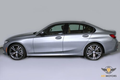 2023 BMW 3 Series - Image 30