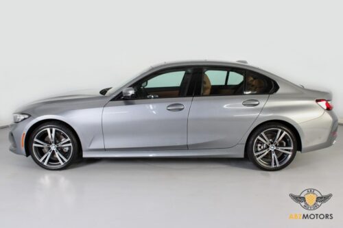 2023 BMW 3 Series - Image 32