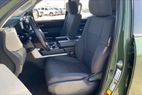 2023 TOYOTA Tundra - Image 30