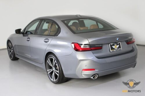 2023 BMW 3 Series - Image 30