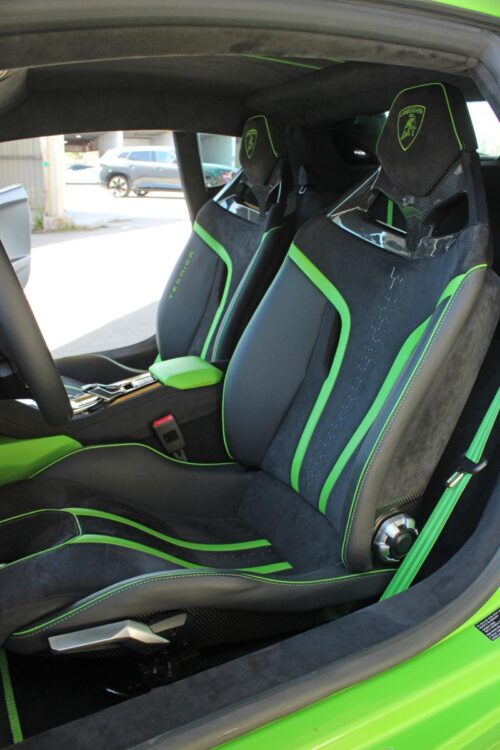 2023 LAMBORGHINI Huracan - Image 18