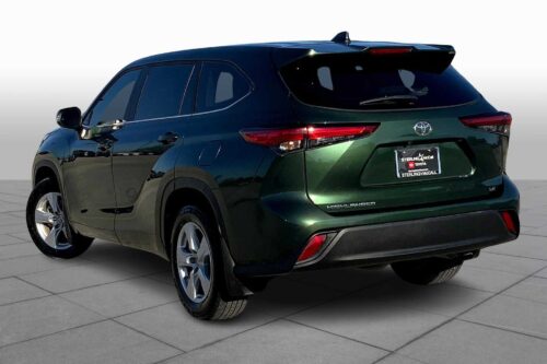 2023 Toyota Highlander - Image 26