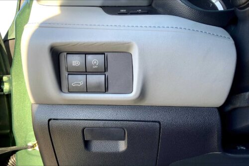 2023 Toyota Highlander - Image 5