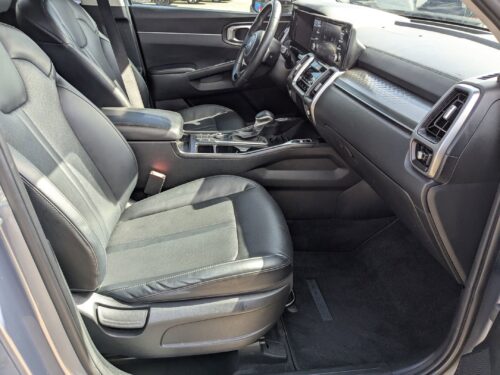 2021 KIA Sorento - Image 4