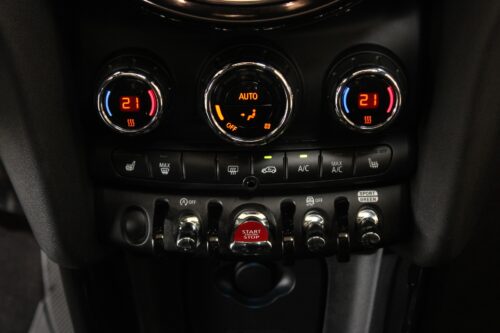 2022 MINI Hardtop - Image 21