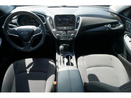 2019 CHEVROLET Malibu - Image 24