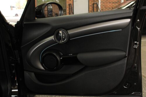 2022 MINI Hardtop - Image 13