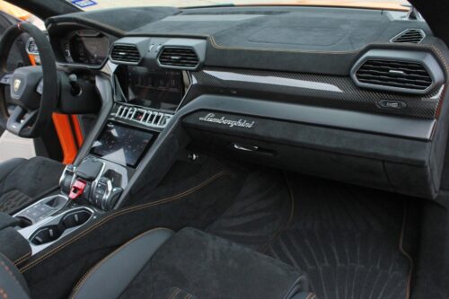 2023 LAMBORGHINI URUS - Image 28