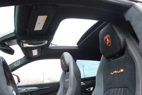 2023 LAMBORGHINI URUS - Image 18
