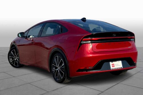 2024 TOYOTA Prius - Image 26