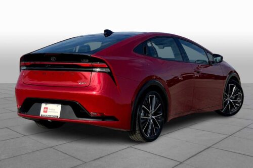 2024 TOYOTA Prius - Image 25