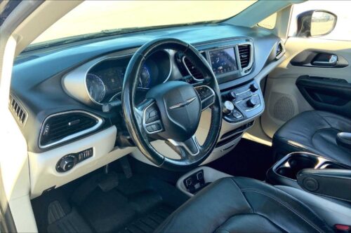 2020 CHRYSLER Pacifica - Image 20
