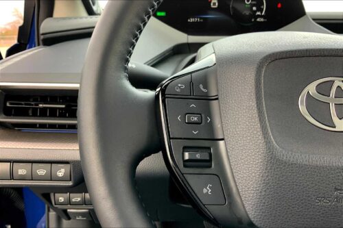 2024 TOYOTA Prius - Image 15