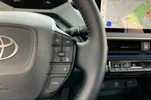 2024 TOYOTA Prius - Image 14