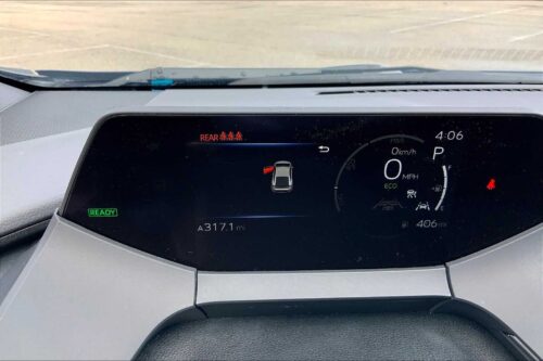 2024 TOYOTA Prius - Image 13