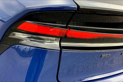 2024 TOYOTA Prius - Image 10