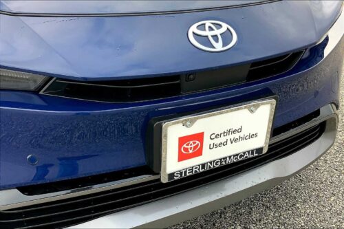 2024 TOYOTA Prius - Image 9