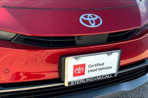 2024 TOYOTA Prius - Image 9