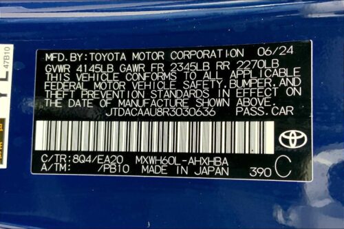 2024 TOYOTA Prius - Image 2