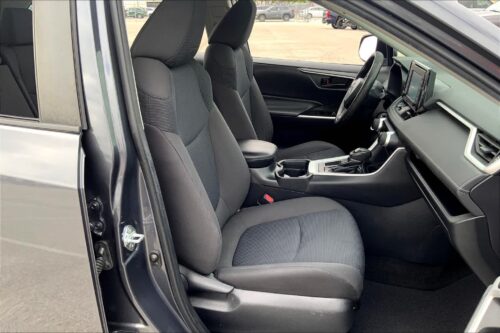2020 TOYOTA RAV4 - Image 30