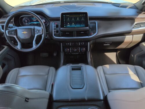 2023 CHEVROLET Suburban - Image 25