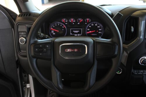 2022 GMC Sierra - Image 18