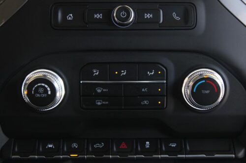 2022 GMC Sierra - Image 15