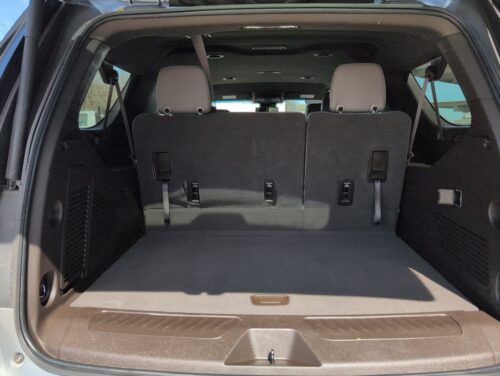 2023 CHEVROLET Suburban - Image 19