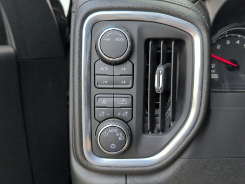 2021 CHEVROLET Silverado - Image 2