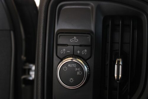2022 GMC Sierra - Image 6