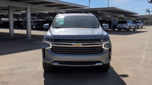 2023 CHEVROLET Suburban - Image 8