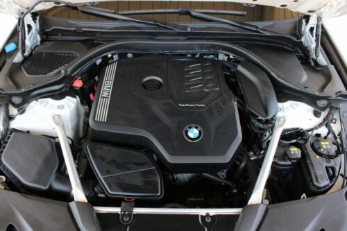 2020 BMW 530i - Image 6