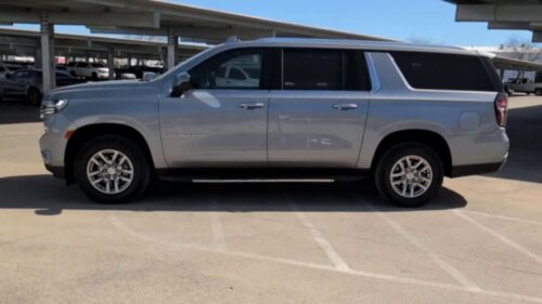 2023 CHEVROLET Suburban - Image 6
