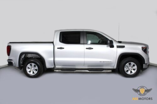 2022 GMC Sierra - Image 28