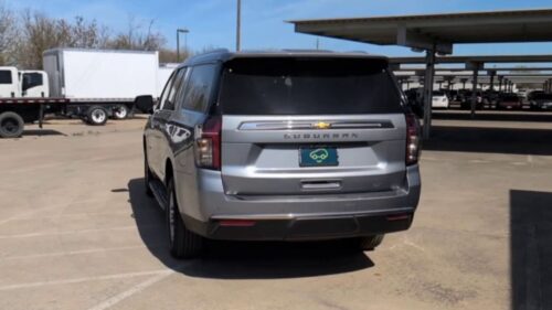 2023 CHEVROLET Suburban - Image 4