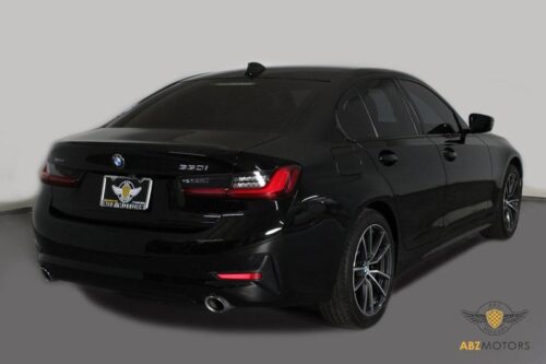 2022 BMW 330i - Image 31