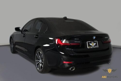 2022 BMW 330i - Image 30
