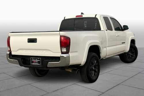 2022 TOYOTA Tacoma - Image 24