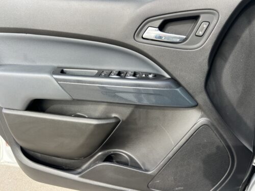 2021 CHEVROLET Colorado - Image 22