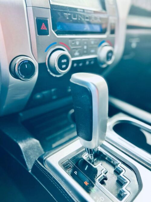 2018 TOYOTA Tundra - Image 7
