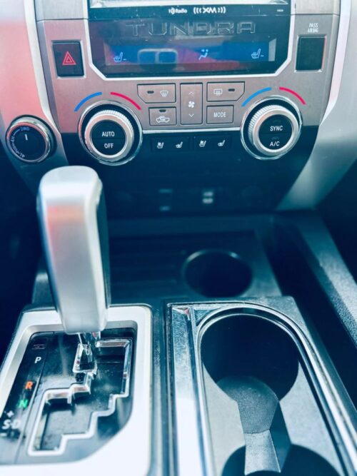 2018 TOYOTA Tundra - Image 6