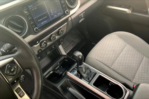 2022 TOYOTA Tacoma - Image 21